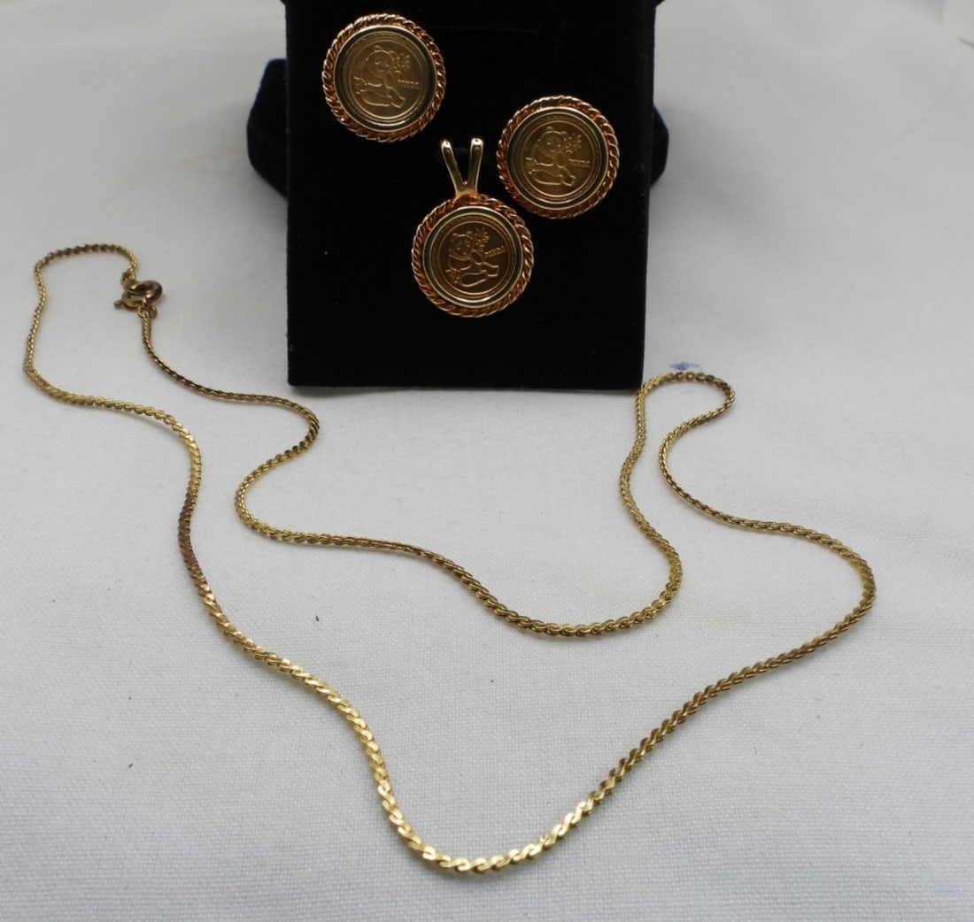 Gold-Tone Panda Necklace & Earrings: Bid today!