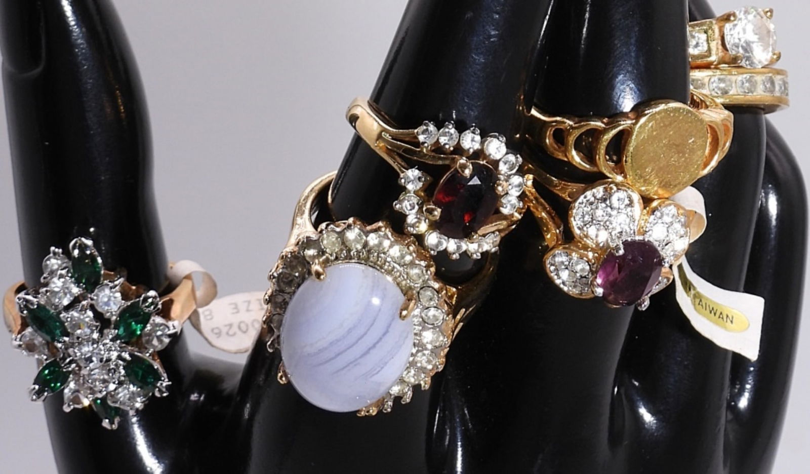 Gold-Tone Womens Rings (7): Sizes range from 6.5-8.5