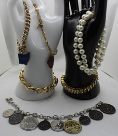 (6) Chunky Bracelets