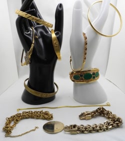 (10) Gold Tone Braclets