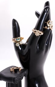 (7) Gold-Tone Women's Rings