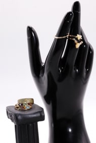 (5) Gold-Tone Womens Rings