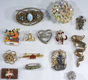 (14) Mixed Lot Of Brooches