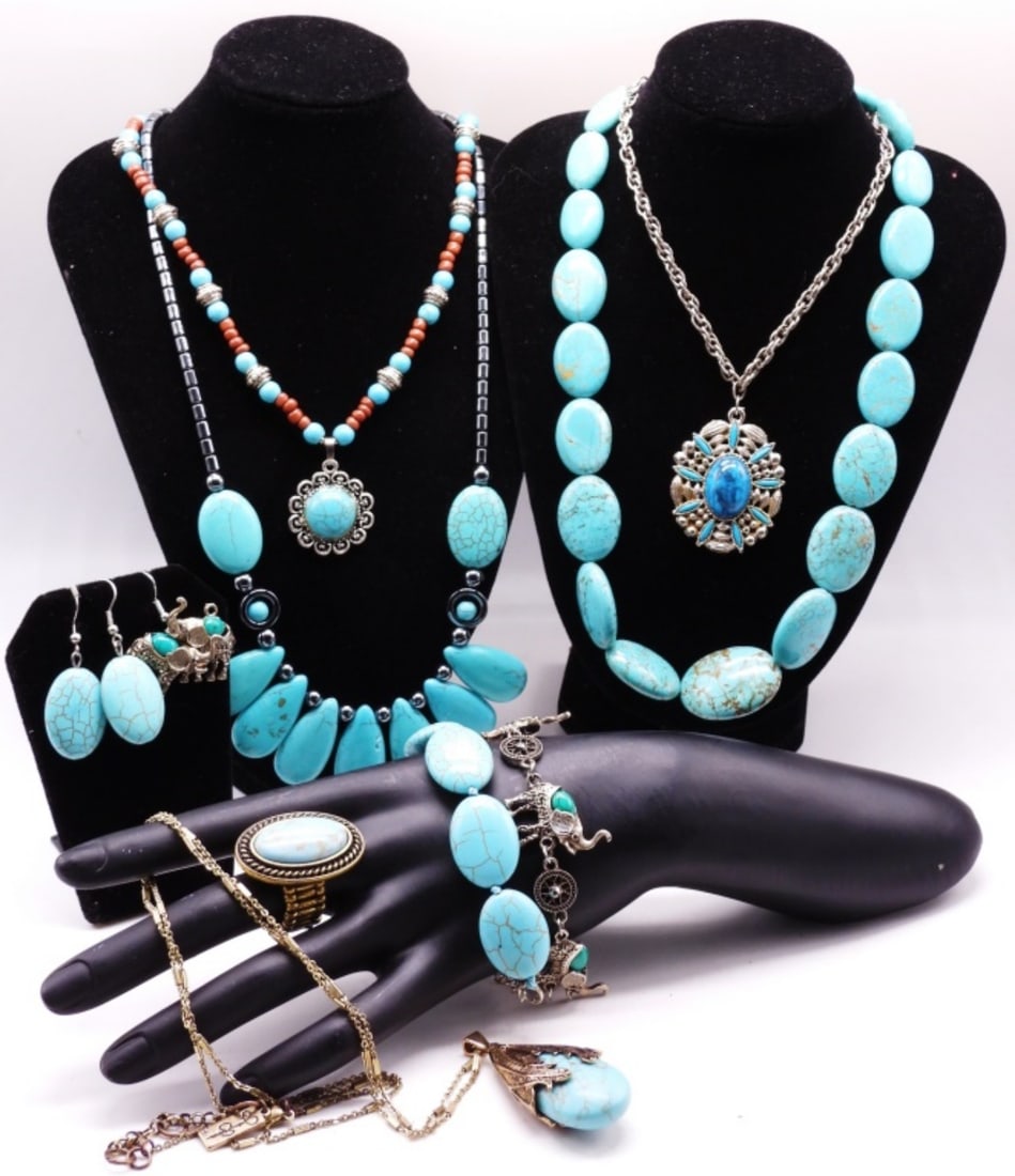 (10) Mixed Teal Jewelry Lot: A couple bracelets, earrings, and quite a few necklaces