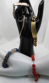 (5) Variety Of Bracelets