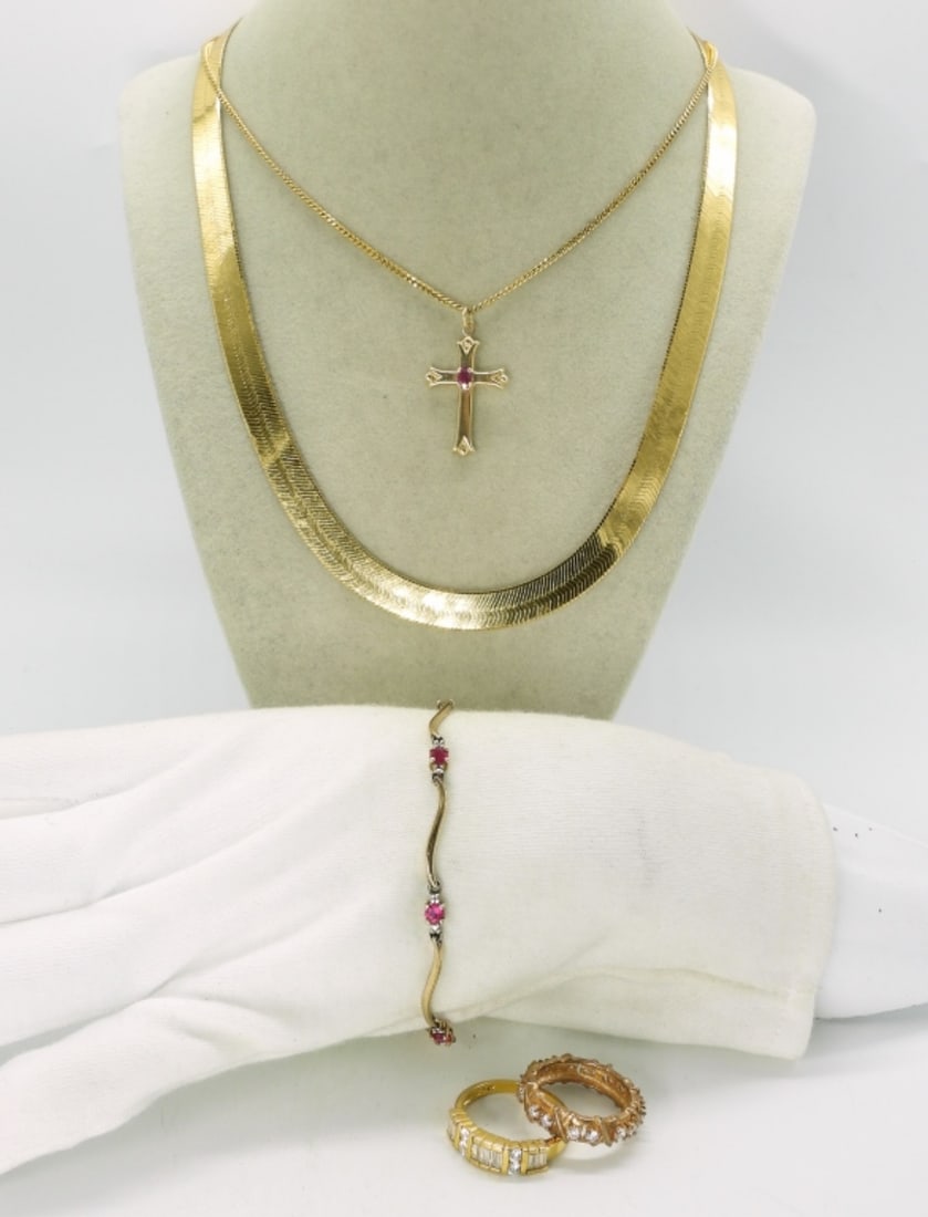 Gold Tone 925 Bracelet, Rings & Necklaces (1 of 3)