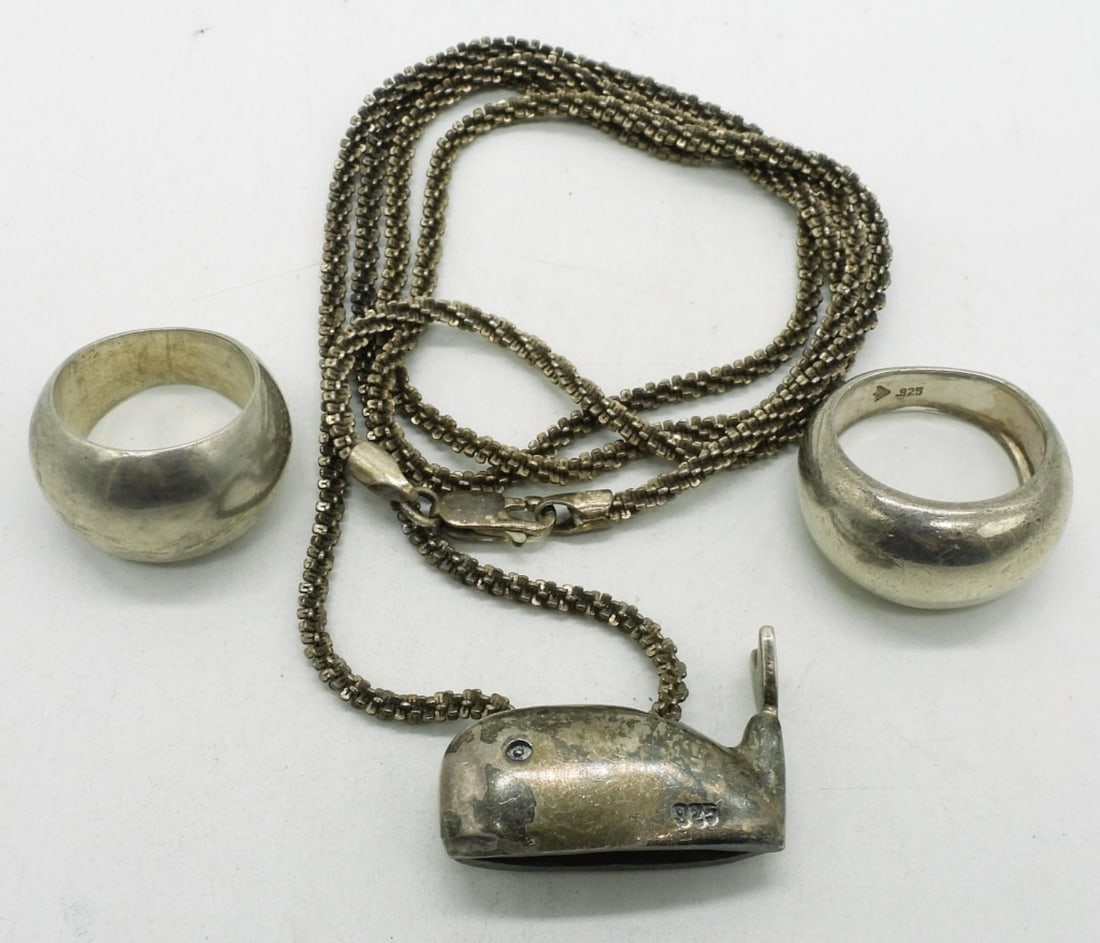 Sterling Whale Necklace & Plain Rings (1 of 4)