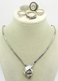 Beautiful Simulated Diamond 925 Rings +