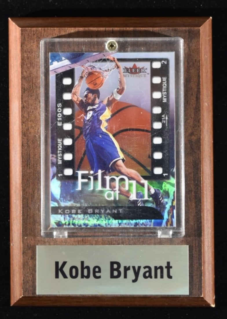 Kobe Bryant Fleer Card With Plaque: Card is in case on plaque, in very good condition.