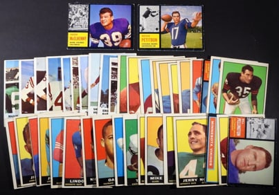 (40) Mixed Football Cards
