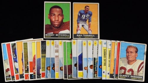 (29) Various Football Cards
