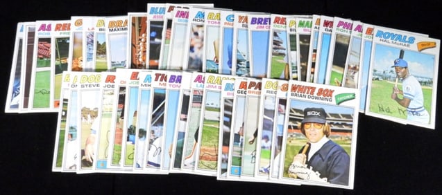 (44) 1970s Baseball Cards