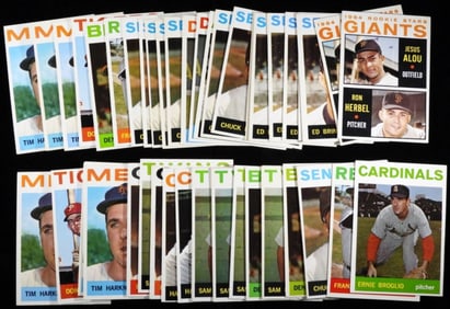 (45) 1964 TOPPS Baseball Cards