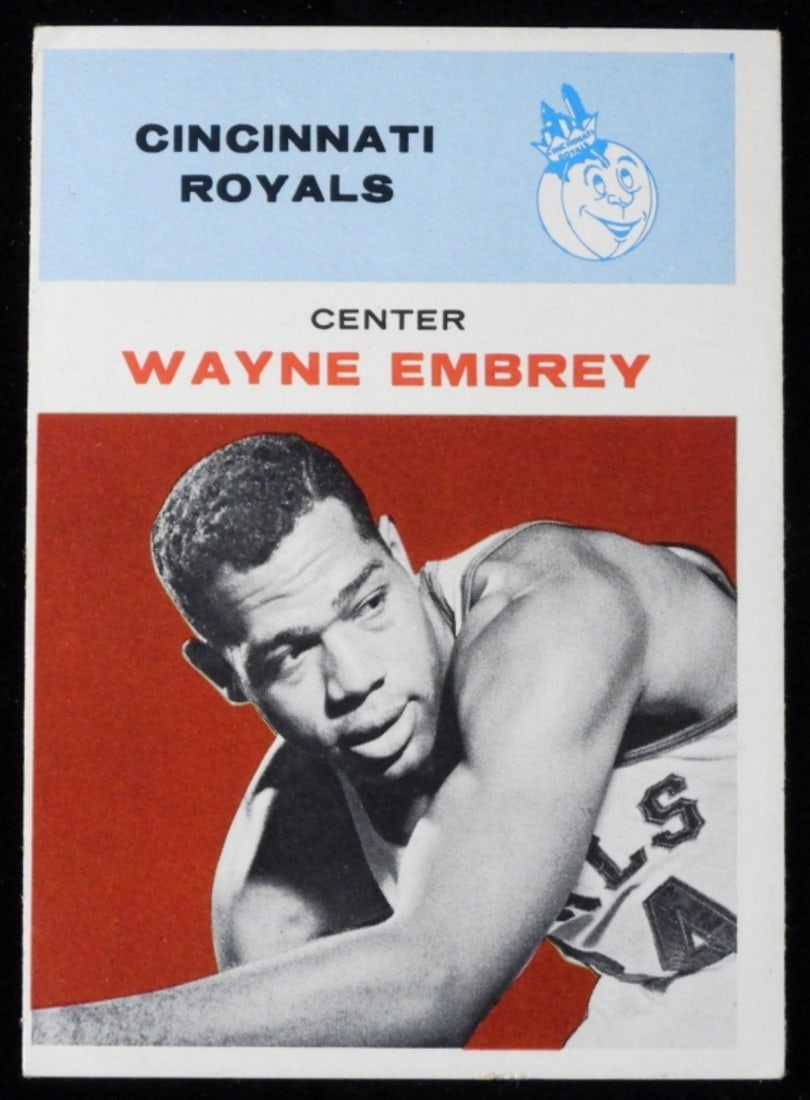 1961 Fleer #12 Wayne Embry: Very good condition, no creases