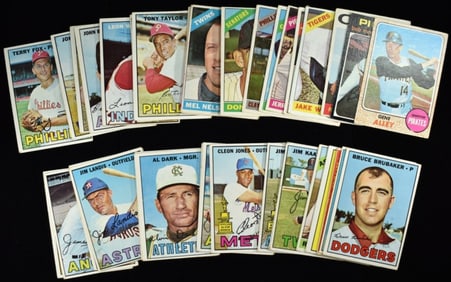 (40) Various TOPPS Baseball Cards