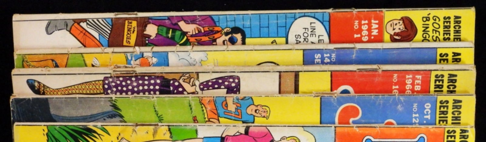 (5) Archie Series Comics - 3