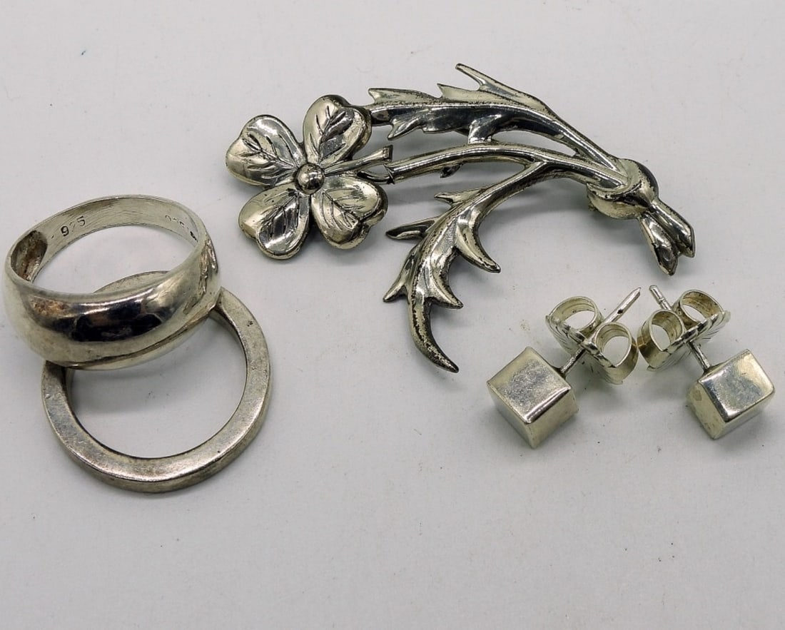 Plain Sterling Rings, Earrings & Floral Brooch (1 of 2)