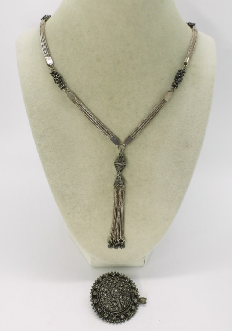 Vintage 925 Fashion Necklace & Brooch: 30" sterling fashion necklace, tassel like. Pendant / Brooch, 1.5". (33.3 dwt)