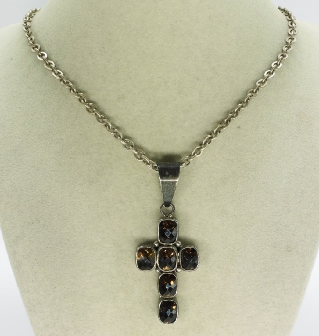 Smokey Quartz Sterling Cross Necklace: Smokey Quartz gemstone cross necklace on a 16" chain. (17.6 dwt) (6x4x2)