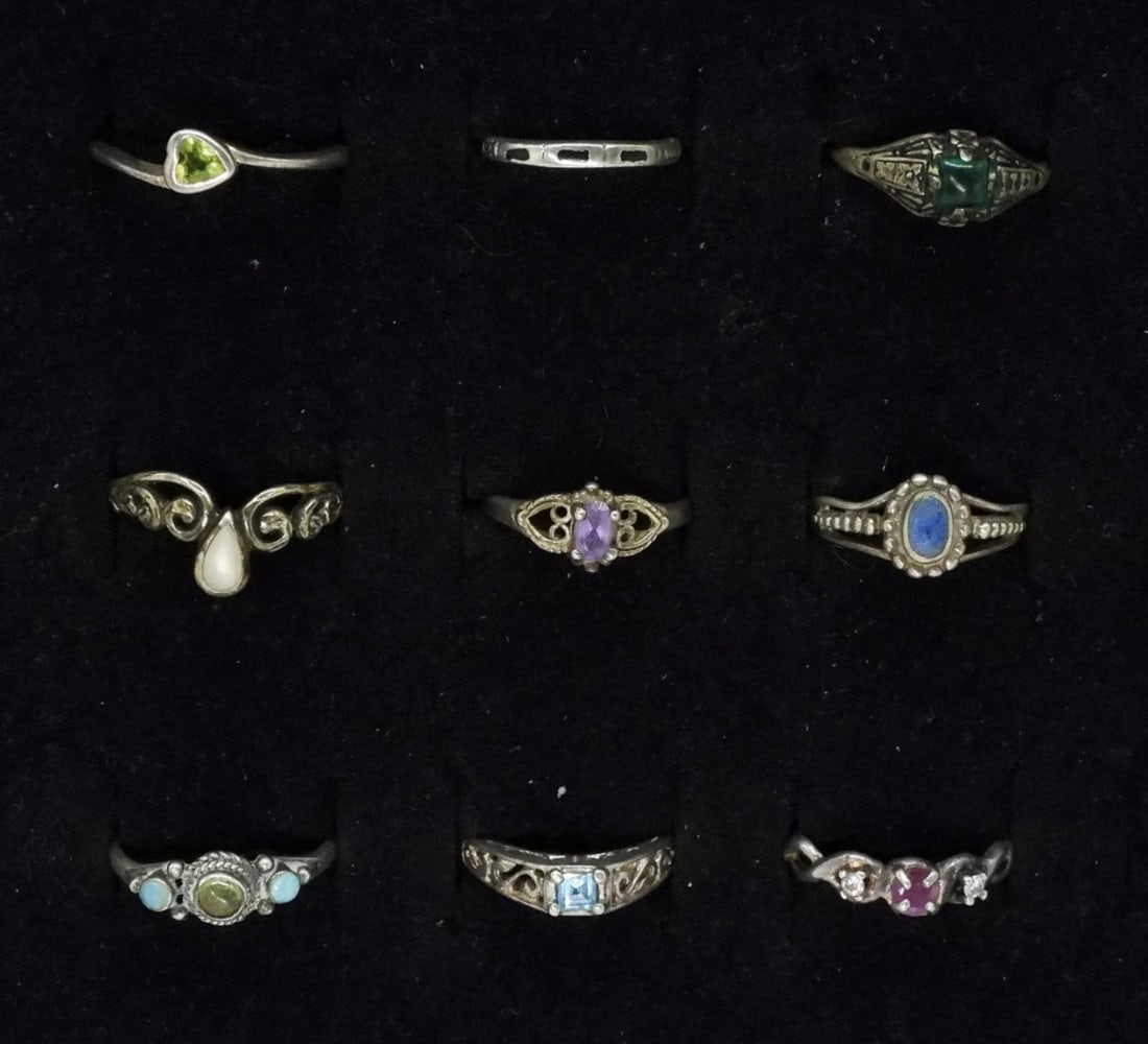 9 Petite Sterling Ladies Rings (1 of 2)