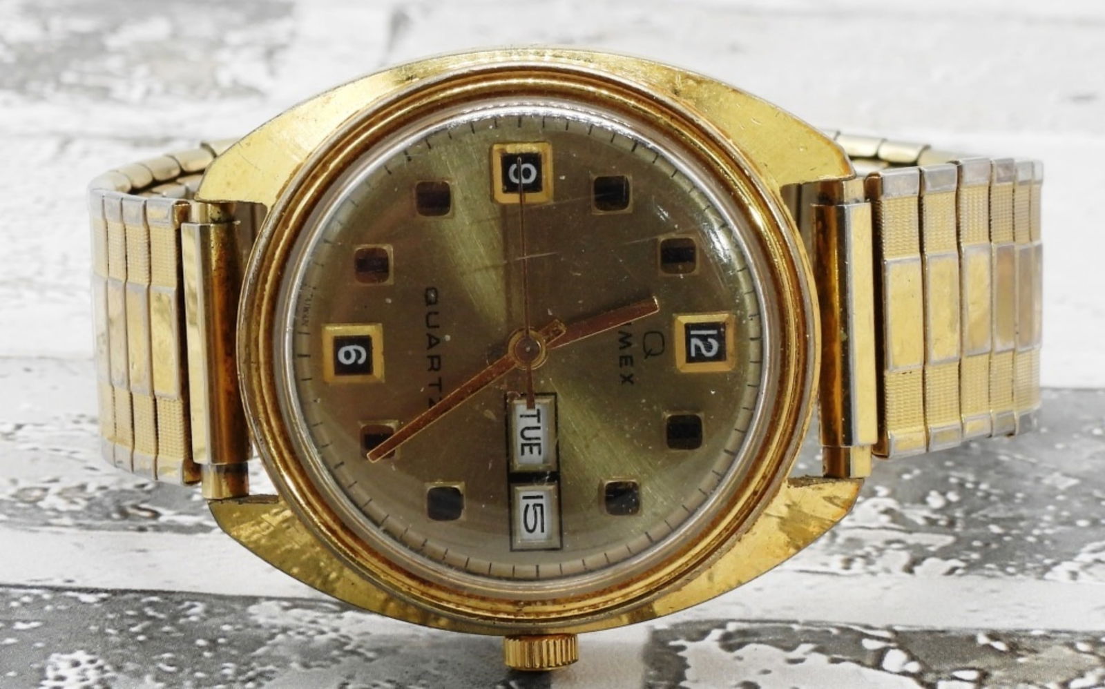 Men's Day-Date Timex Stretch Band Watch (1 of 1)