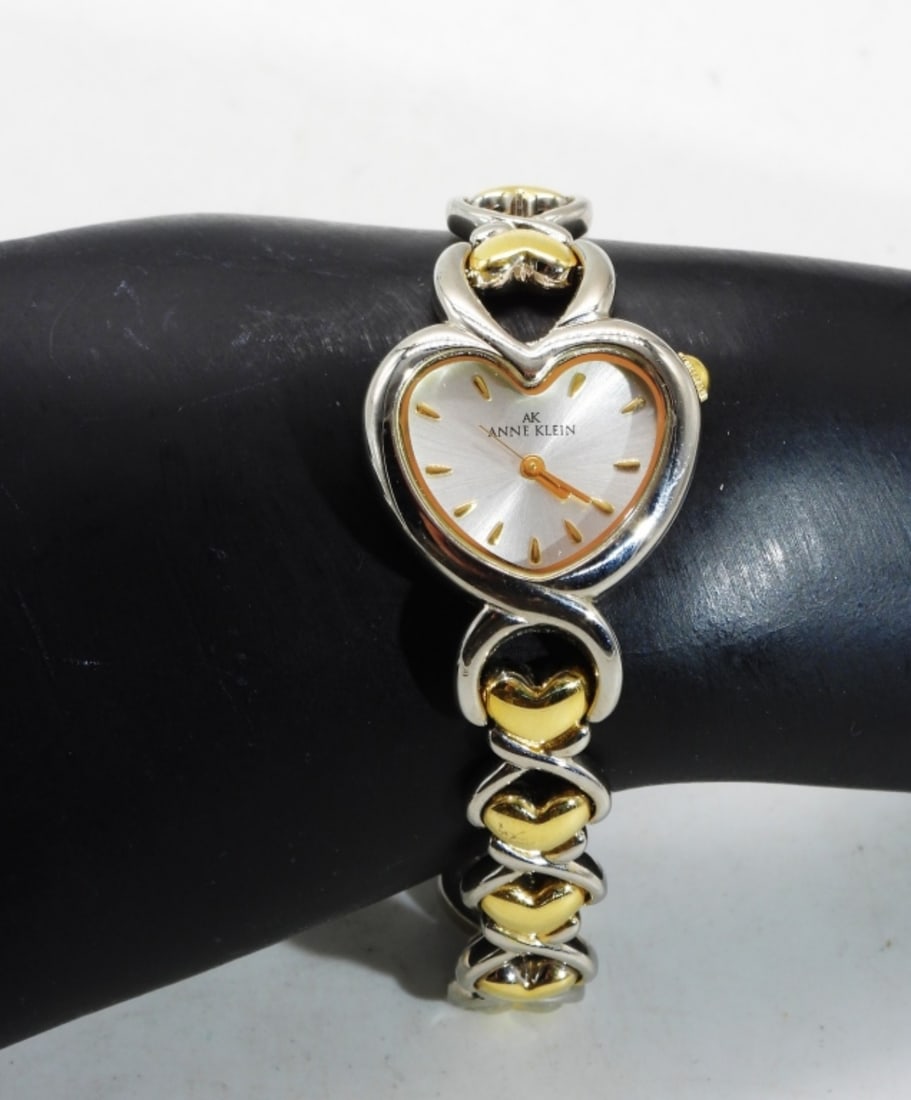 Anne Klein Heart Watch: Lovely! Watches are not verified, authenticated, or tested in running condition unless specified!