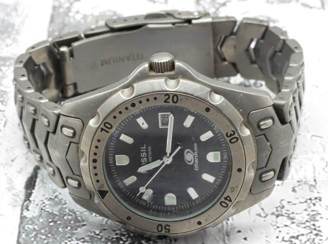 Fossil Titanium Fossil Blue Model TI-5020 (1 of 1)