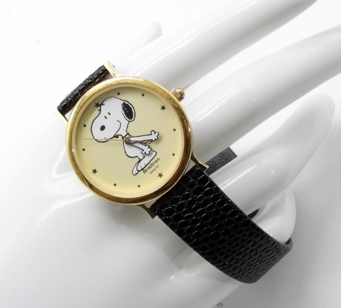 Armitron Peanuts Snoopy Circa 1958 (1 of 1)