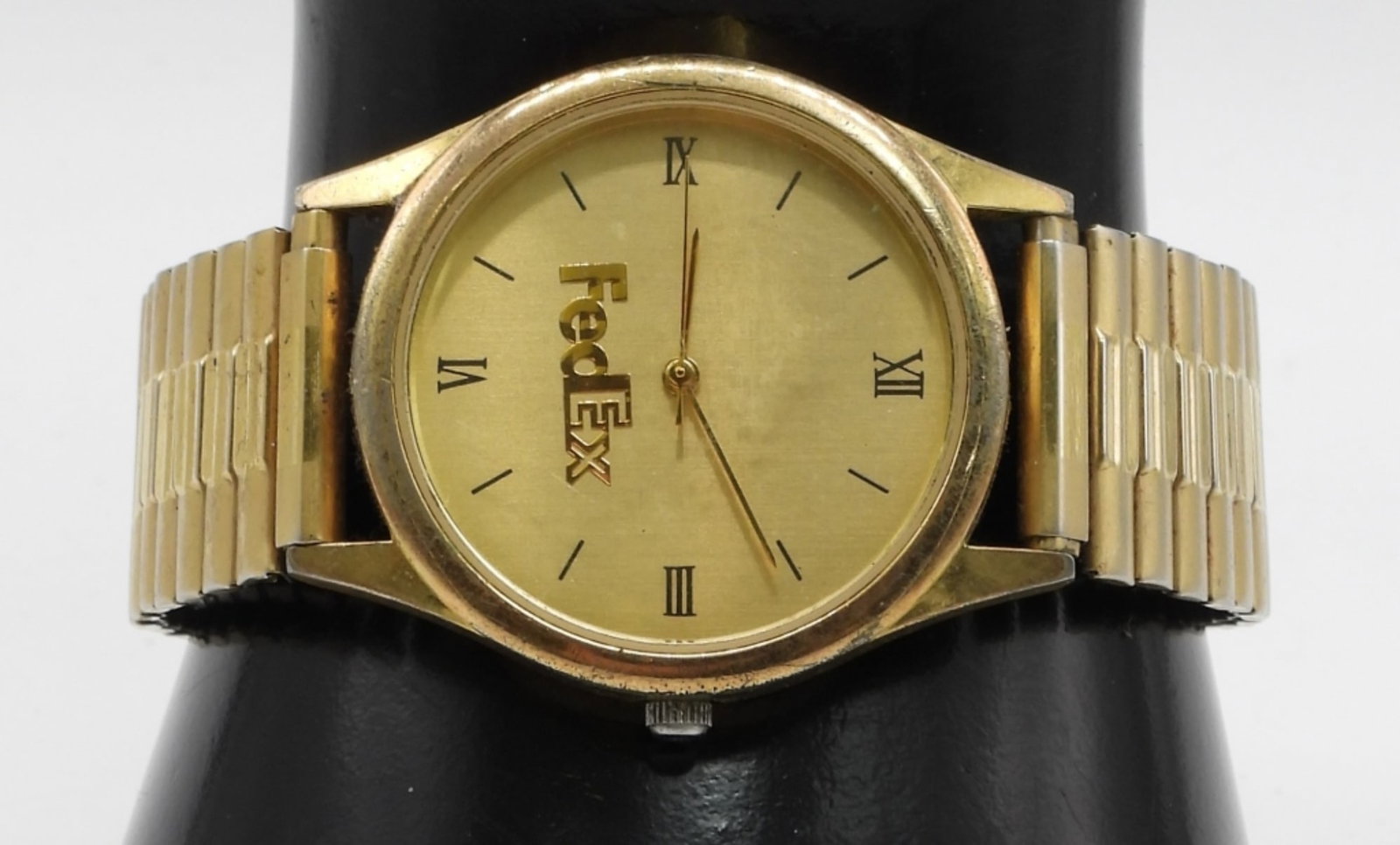 Men's FedEx Gold-Tone Watch (1 of 2)