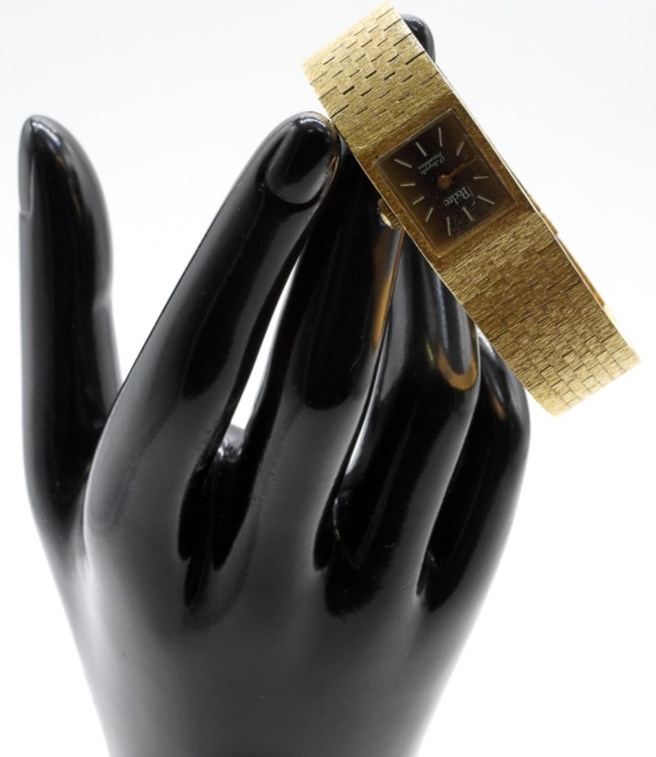 Pedre 17 Jewels Incabloc Watch (1 of 2)