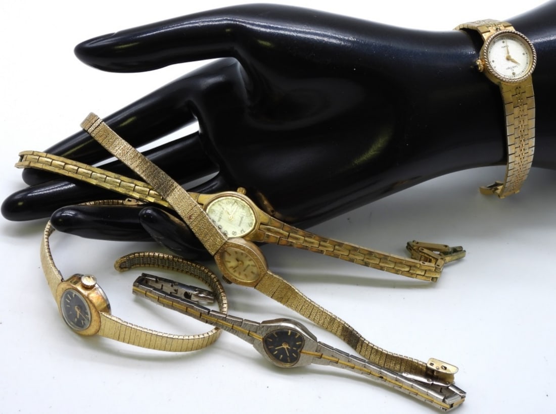 (5) Women's Clasp Watches: Gold Tone Watches are not verified, authenticated, or tested in running condition unless specified