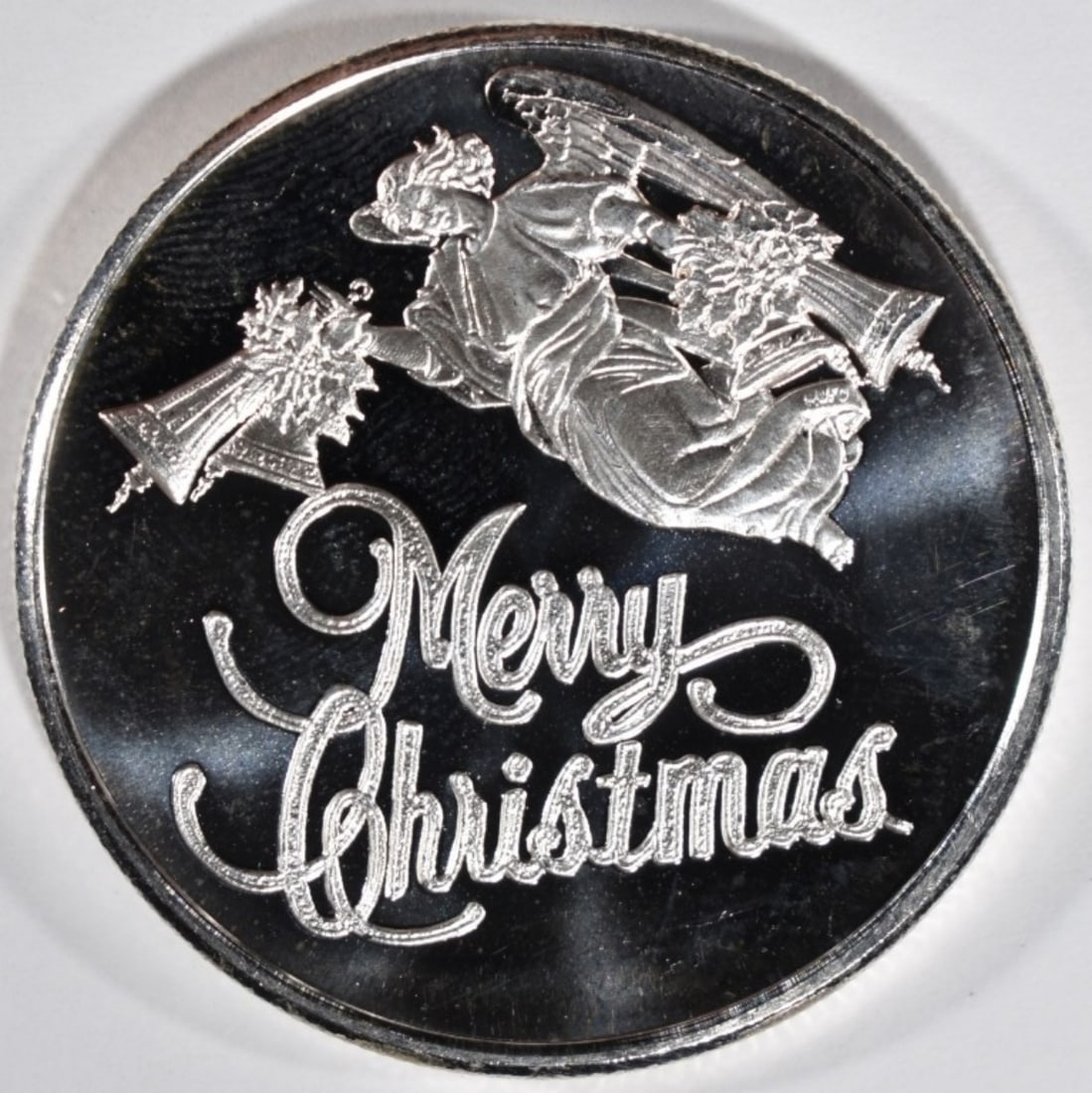 2004 Peace on Earth Silver Round: Bid live now!
