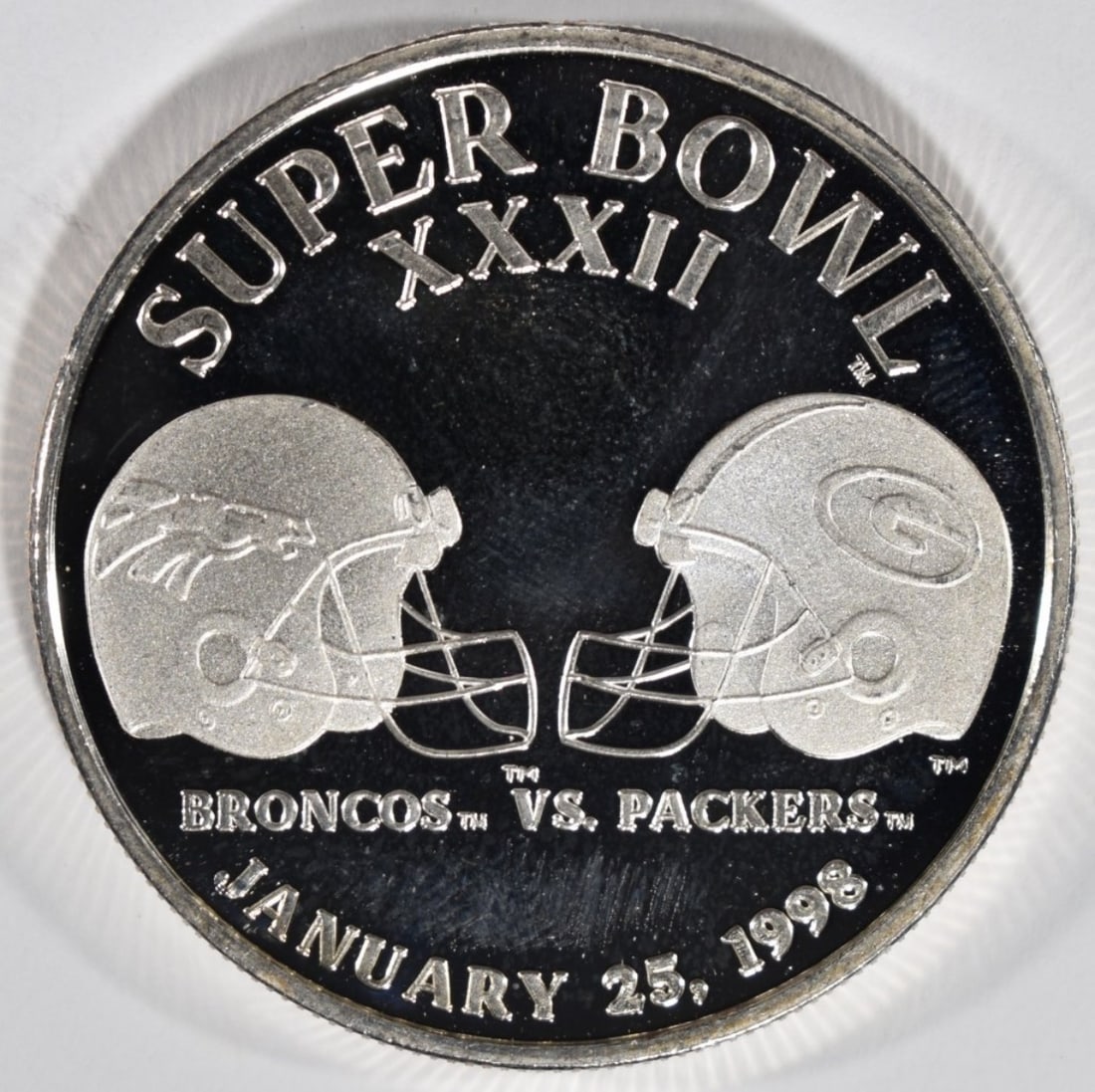 Super Bowl XXXII 1oz Silver Broncos vs Packers (1 of 2)