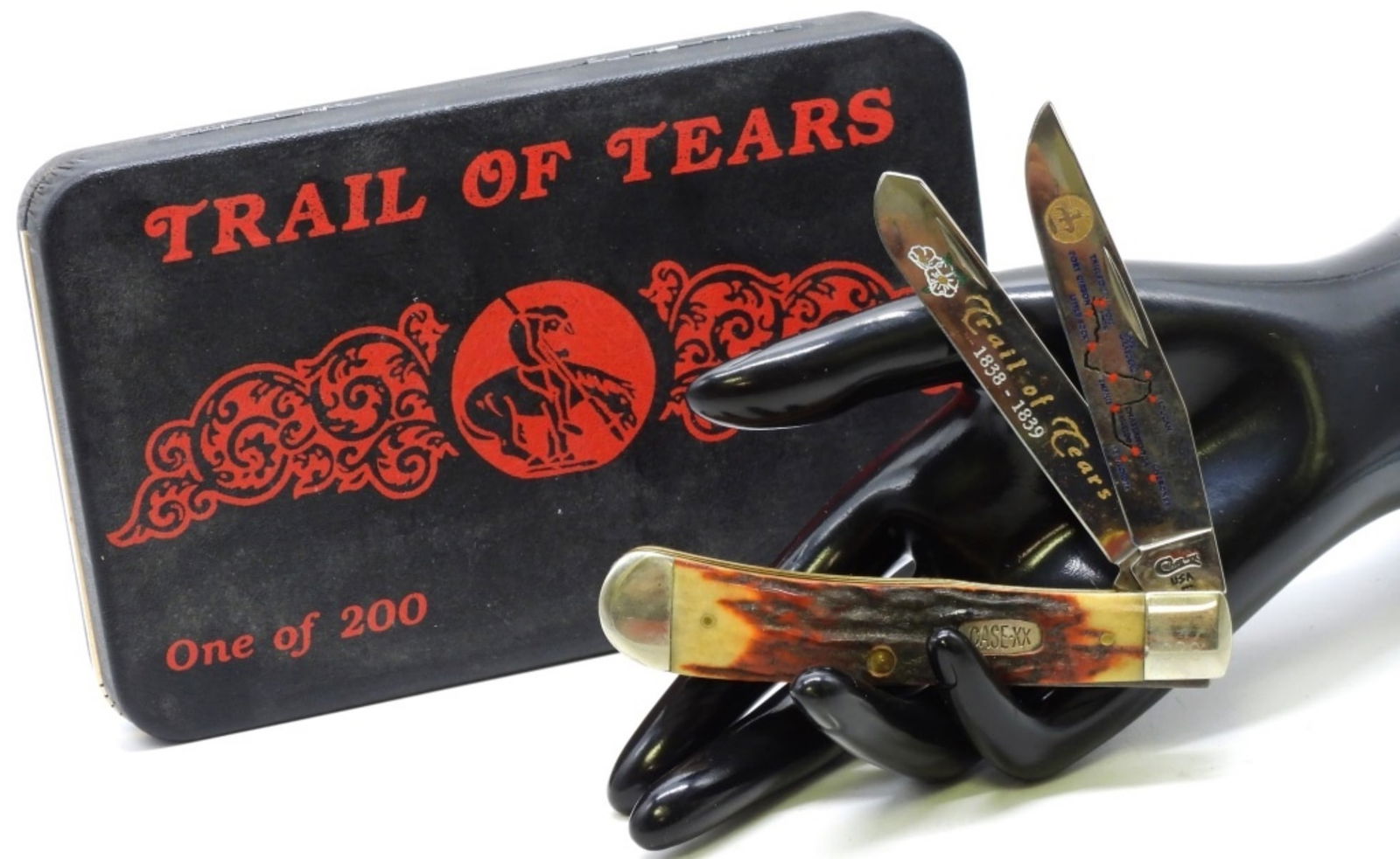 Case XX Knives Trapper Trail of Tears: Jigged Amber Bone 2027/3000 CAT-TT. In a hard case
