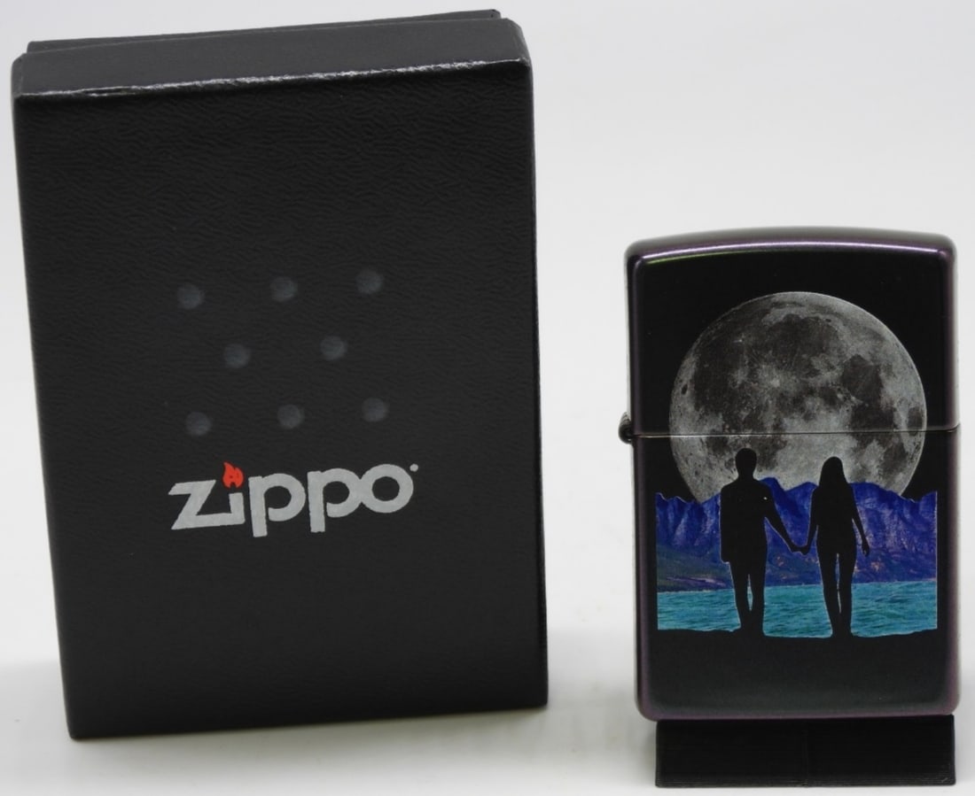 Moon Couple Zippo 2023 Sealed: Sealed. 2023 comes with a box