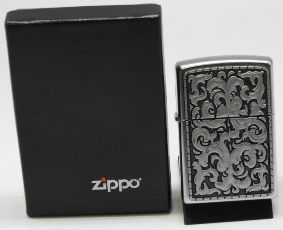 Marlboro Storming Scroll Zippo 2002 Sealed (1 of 3)