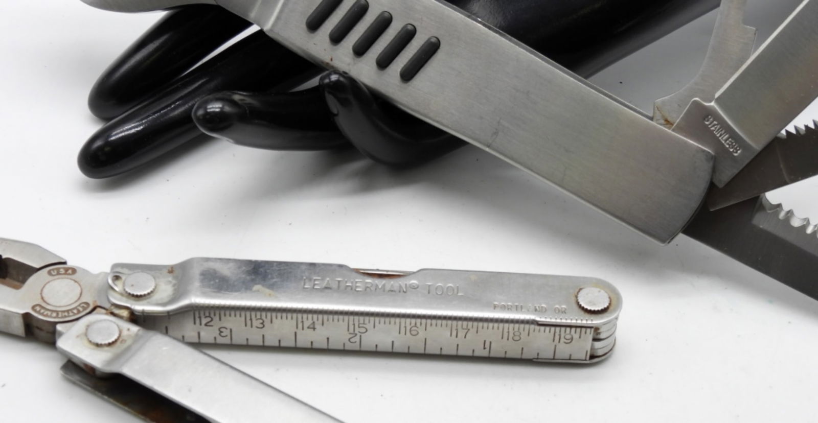 (2) Unique Multi-Tools - 4