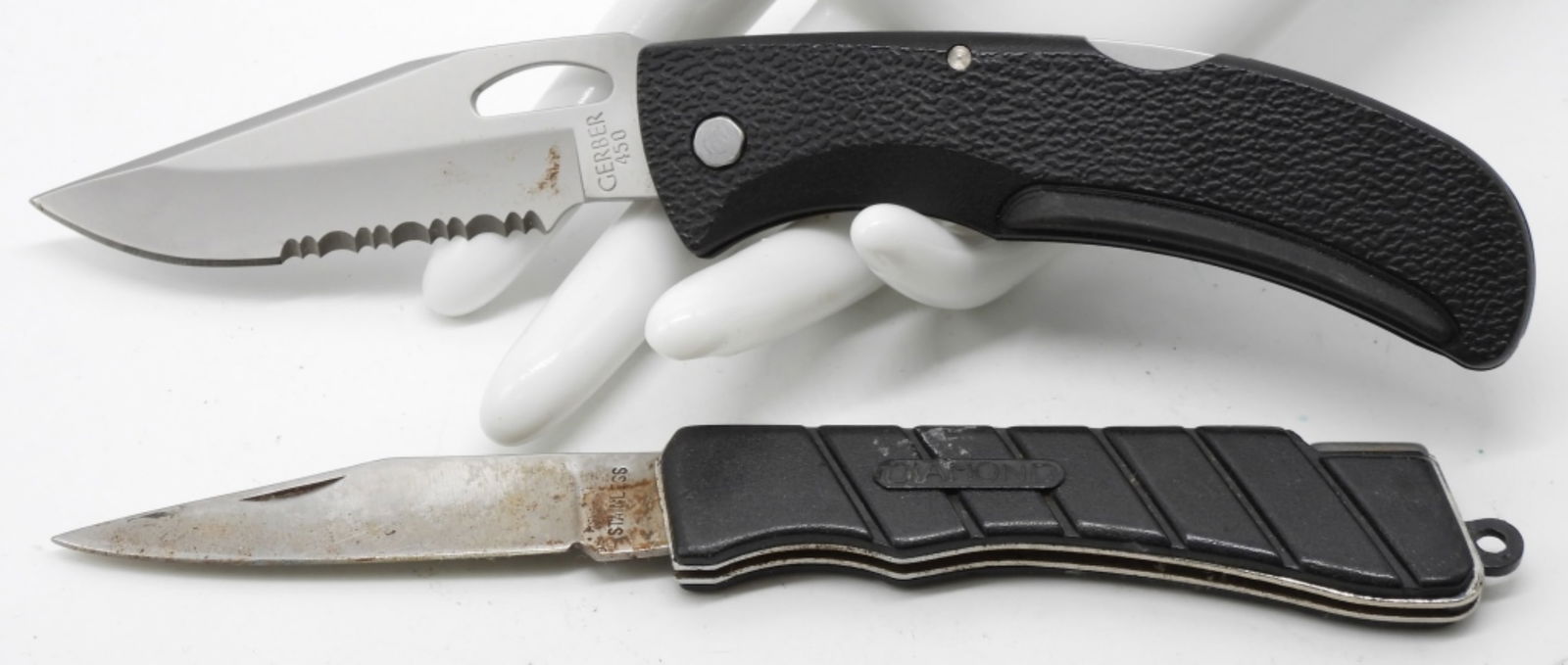 (2) Lock-Back Pocket Knives (1 of 4)
