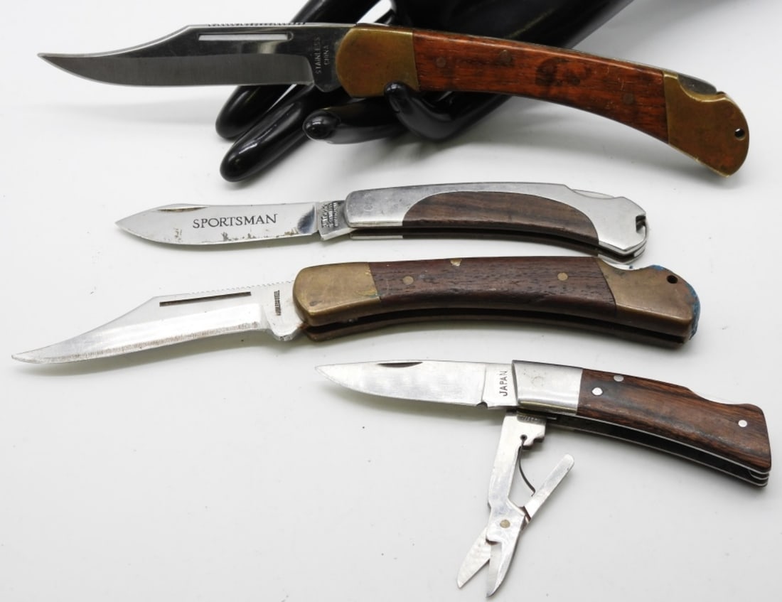 (4) Different Sized Lock-Back Pocket Knives (1 of 3)