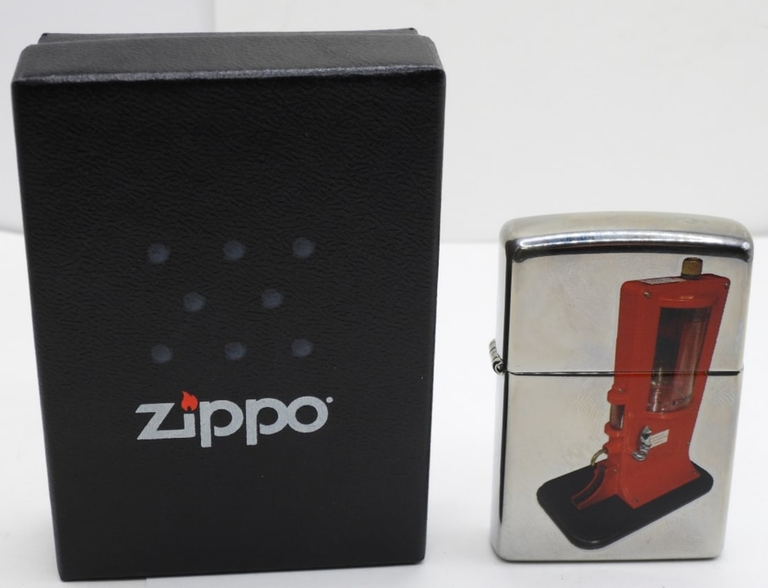 2012 Fuel Dispenser Zippo Sealed (1 of 4)
