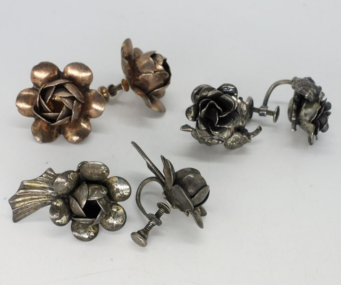 3 Pair of Vintage Sterling Flower Earrings (1 of 2)
