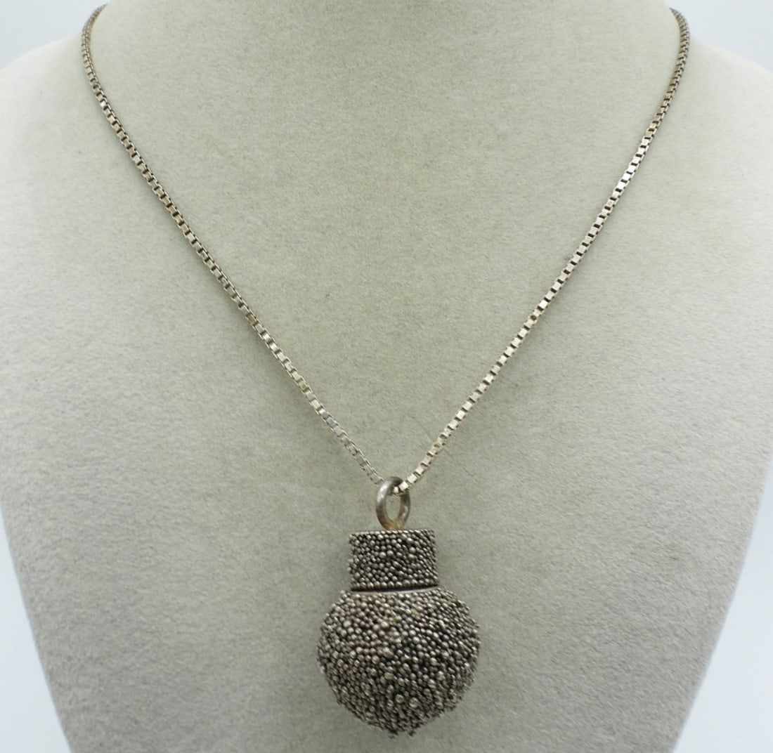 Sterling Perfume Pendant Necklace (1 of 3)