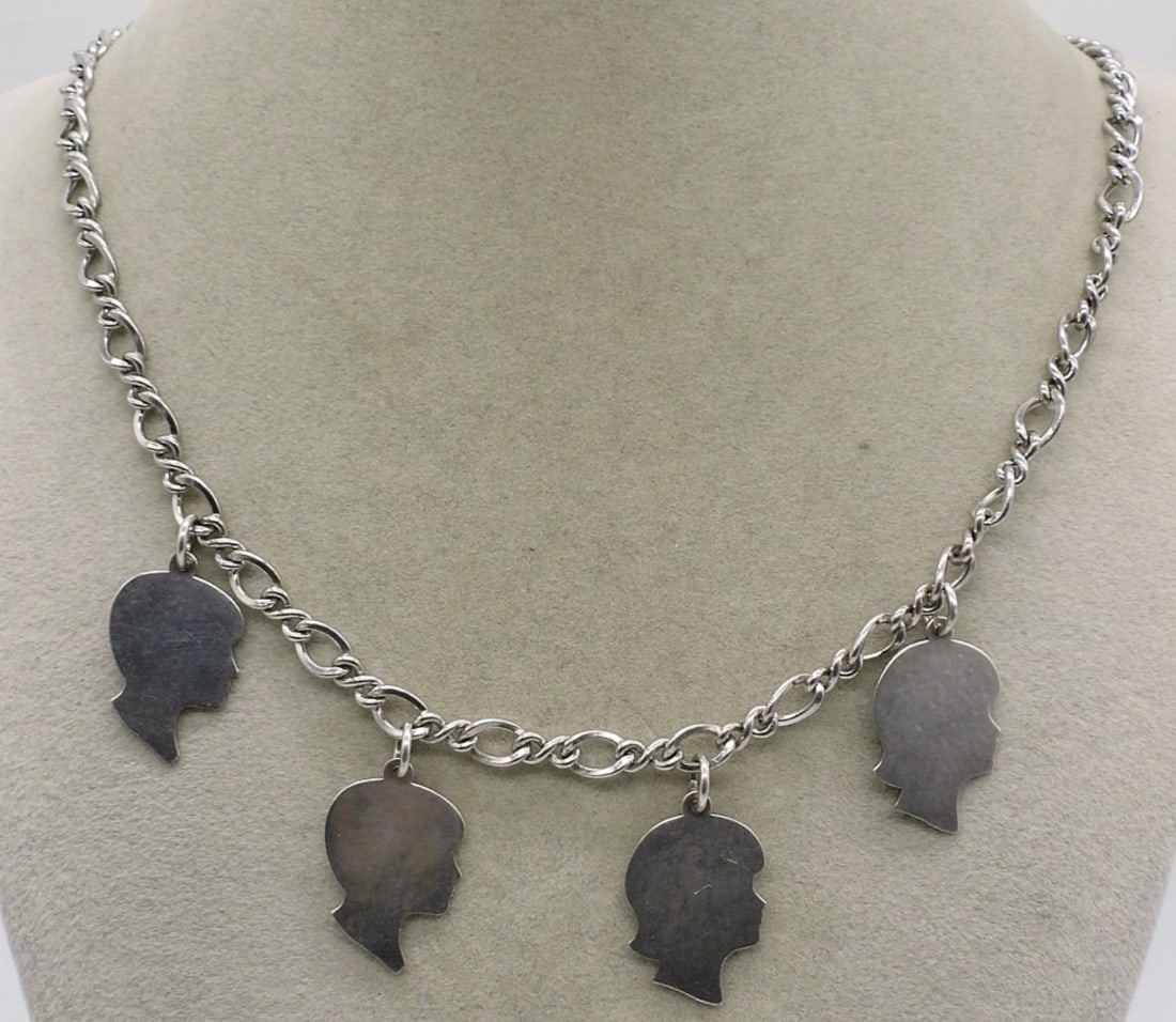Vintage 925 Charm Necklace & 4 Charms (1 of 2)