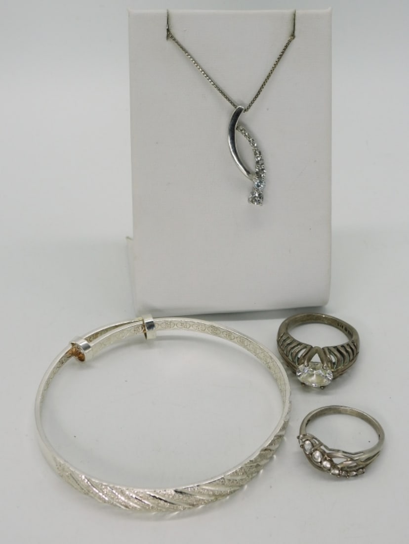 Simulated Diamond Necklace Ring Set + (1 of 2)