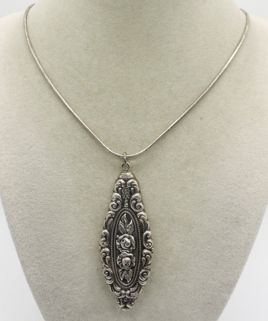 Rose Repousse 925 Pendant & Chain: Vintage rose repousse sterling pendant (3" long) on a sterling 22" chain. (15.3 dwt)