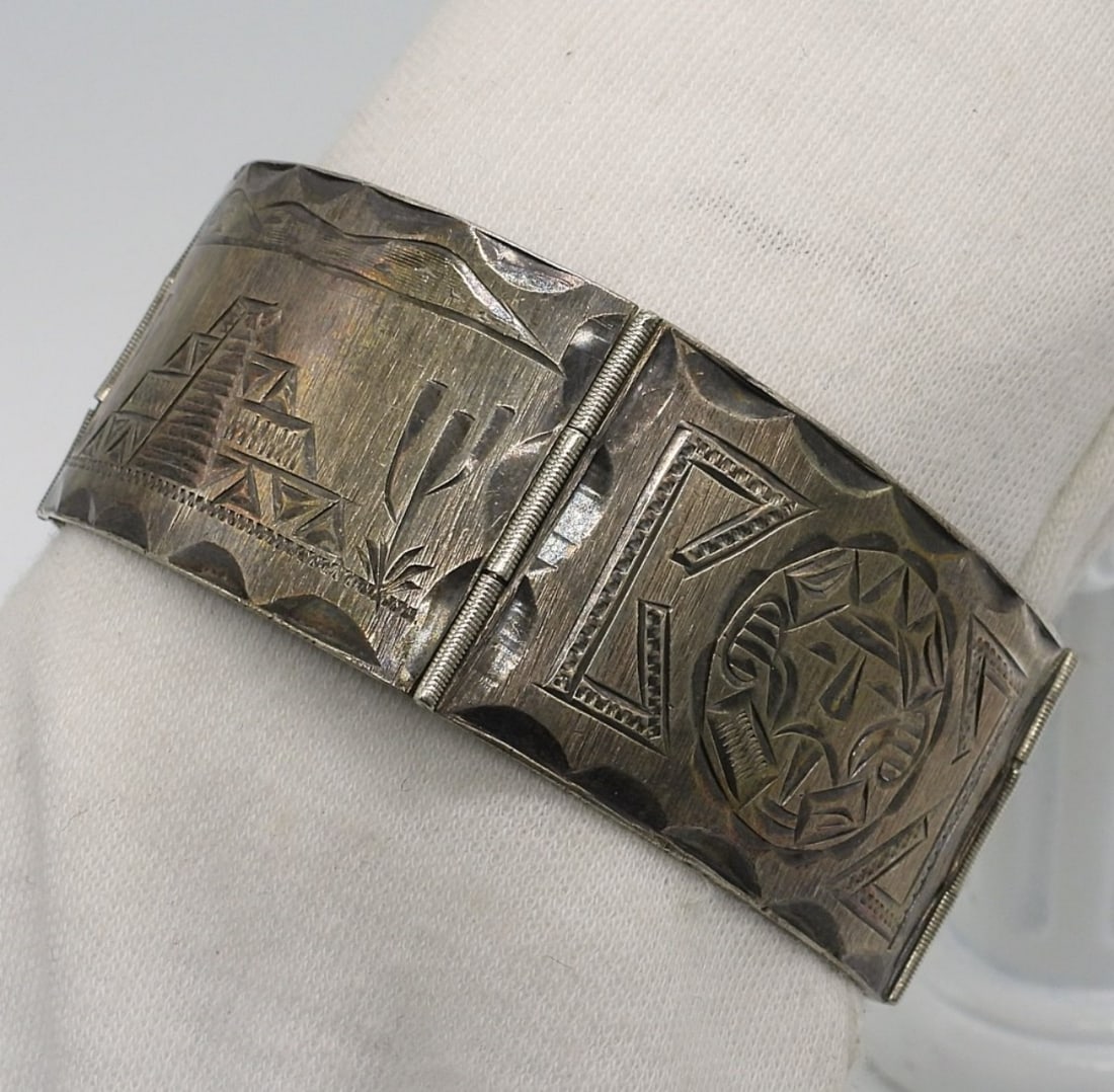 Mexico Sterling Bracelet (1 of 3)