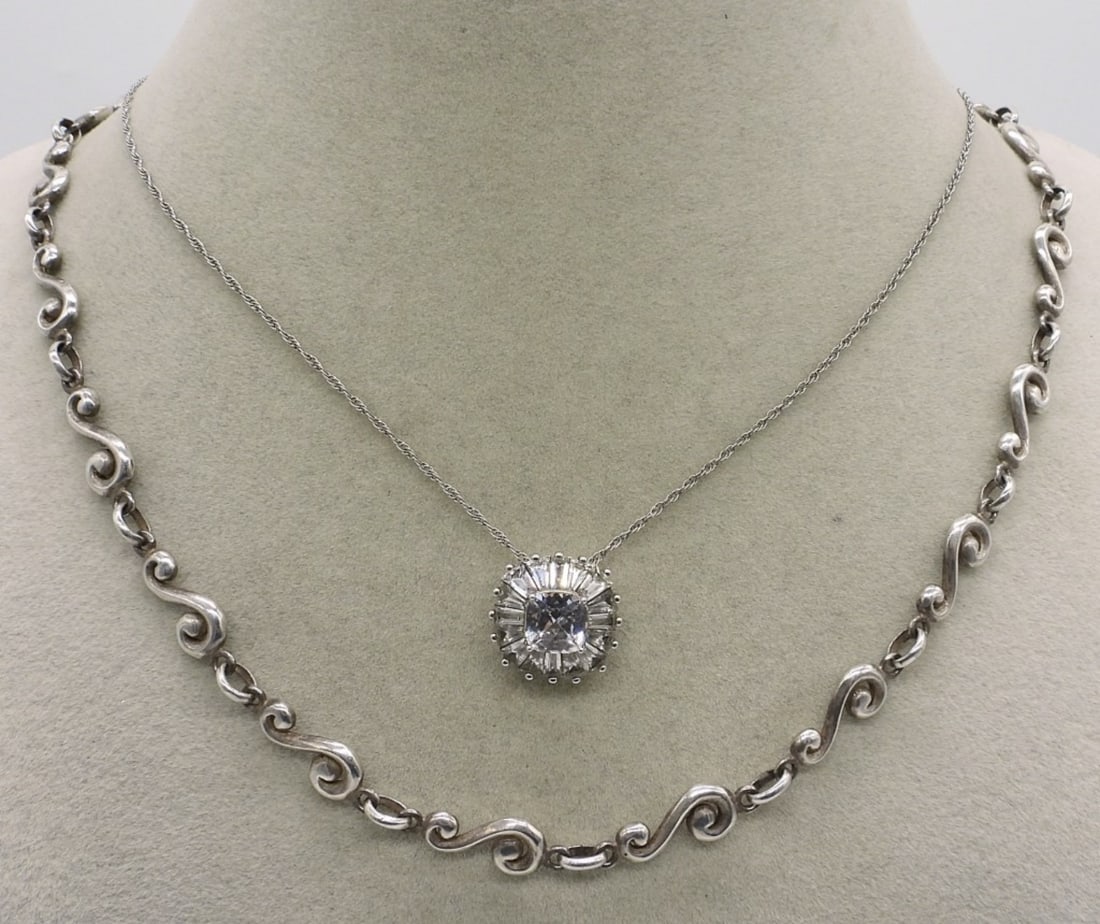 2 Adorable Sterling Fashion Necklaces (1 of 3)