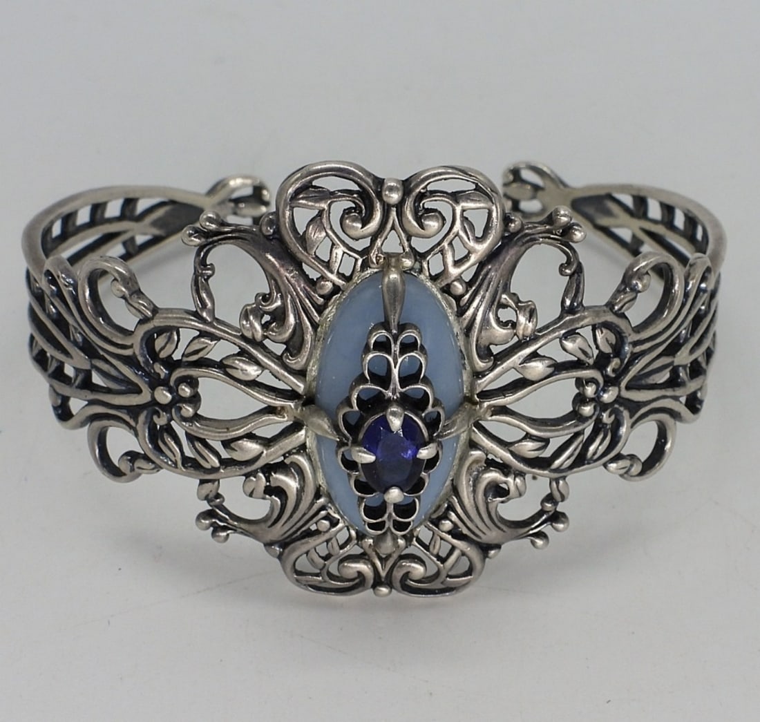 Carolyn Pollack Sterling Cuff Bracelet: Carolyn Pollack sterling cuff bracelet. (16 dwt)