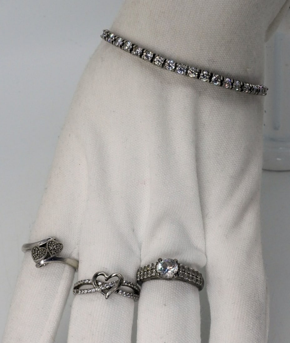 3 Sterling Fashion Rings & Bracelet (1 of 2)