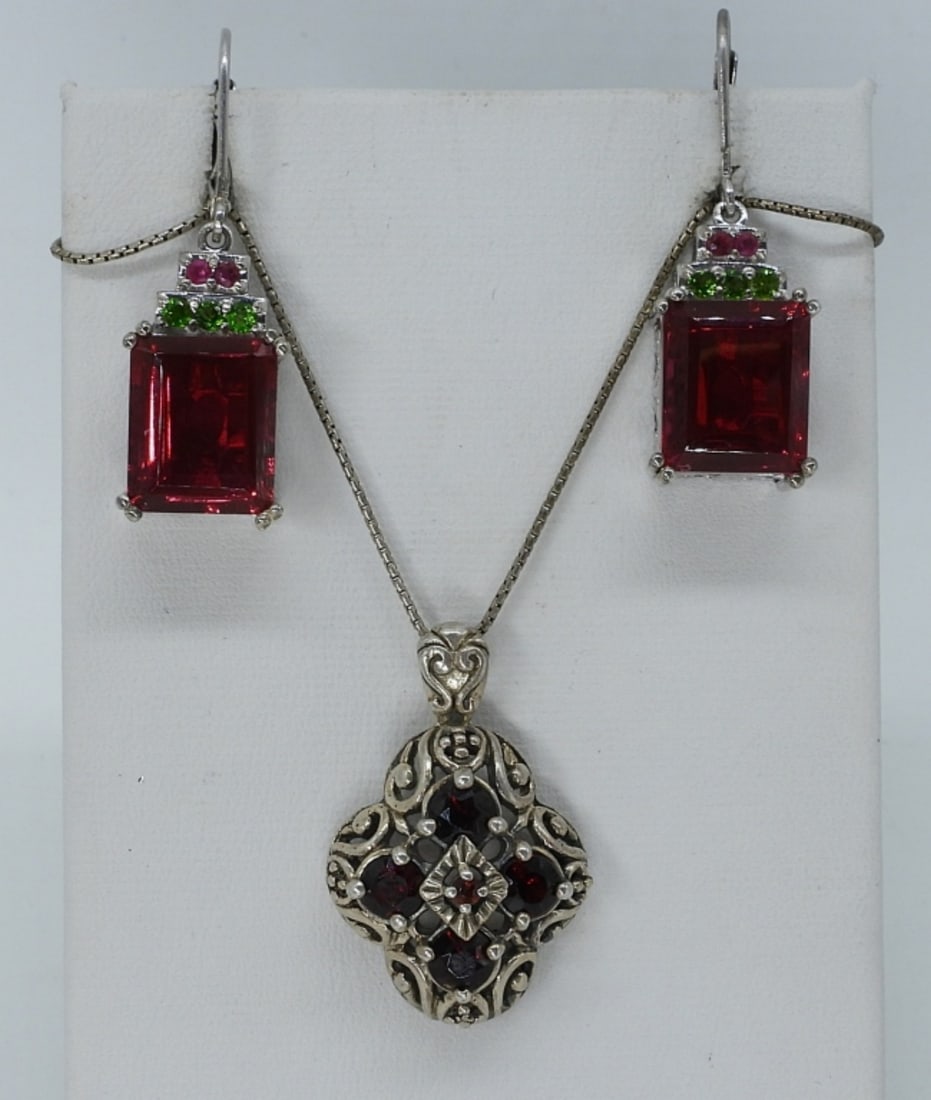 Gorgeous Simulated Ruby 925 Set & Garnet - 3